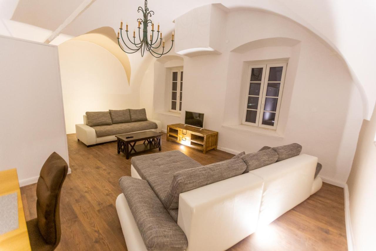 Pferdegut Schloss Treffen Apartments Gortschach  Kültér fotó